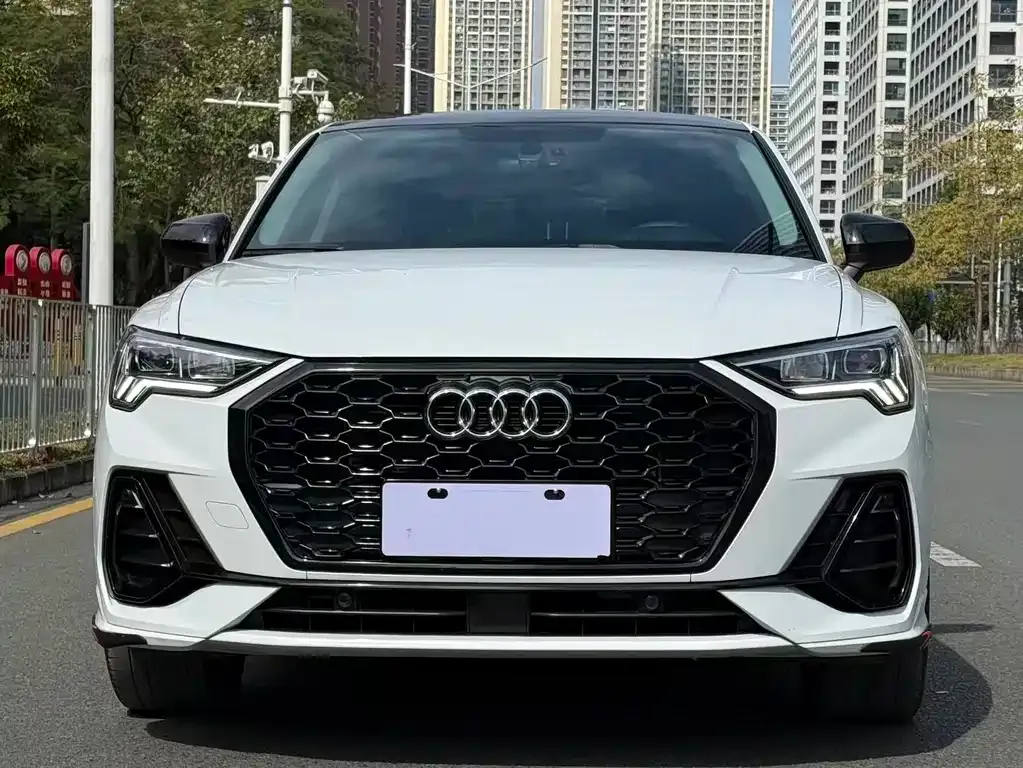 Audi Q3 Sportback — фото 4