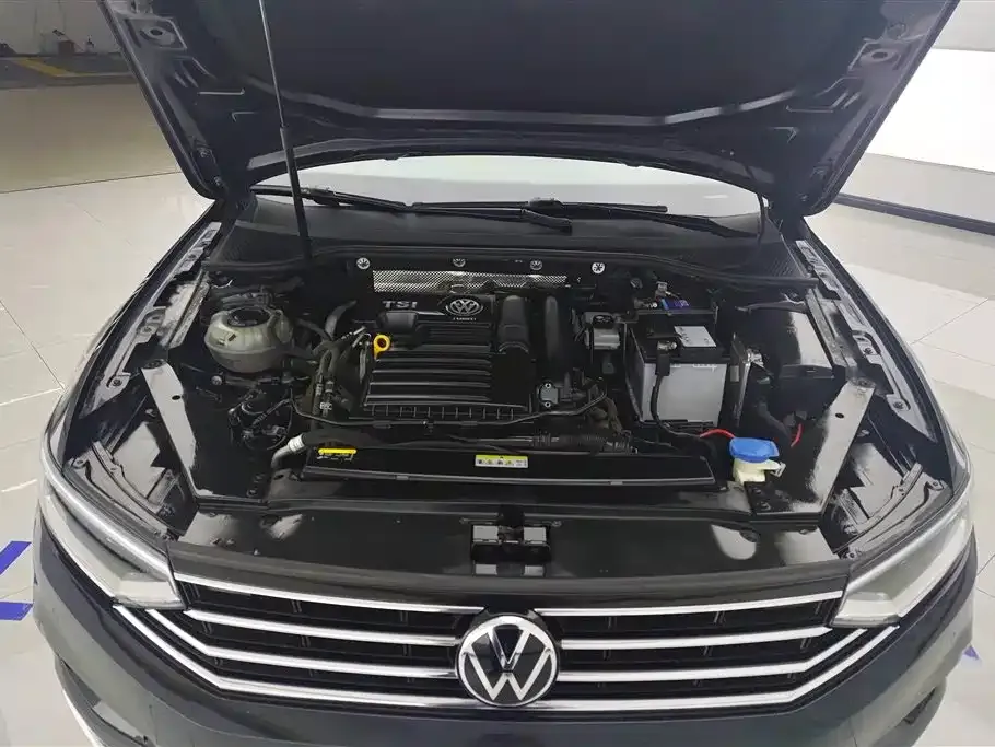 Volkswagen Magotan 2021 из CN, фото 6