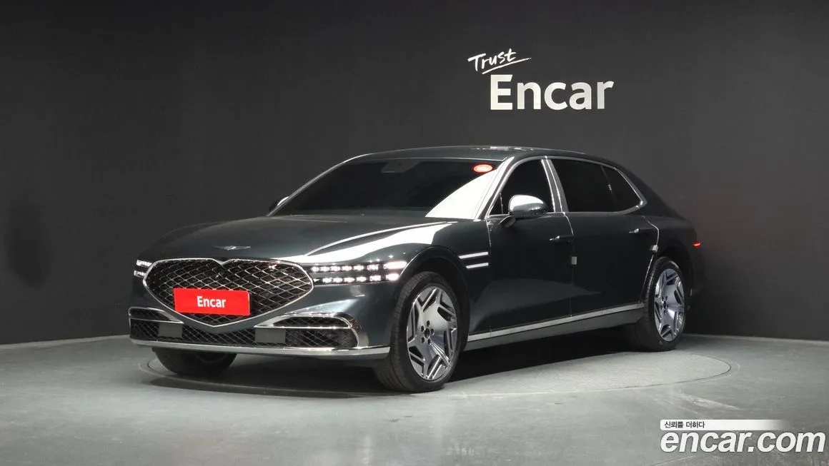 Genesis G90 — фото 1