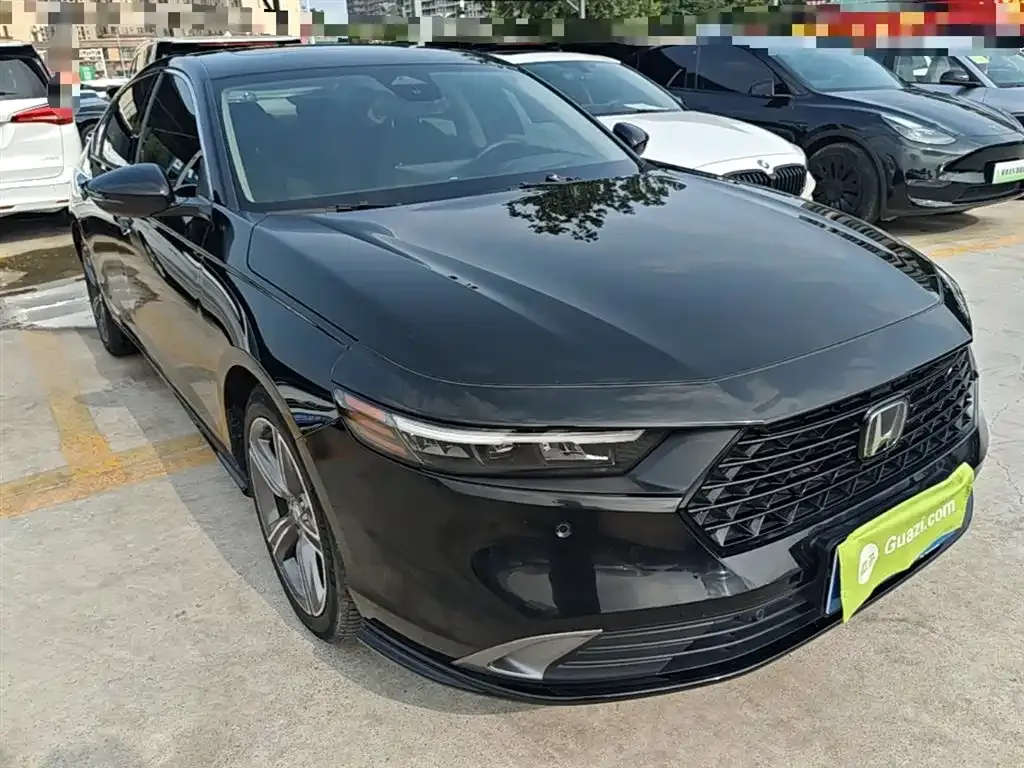 Honda Accord — фото 3