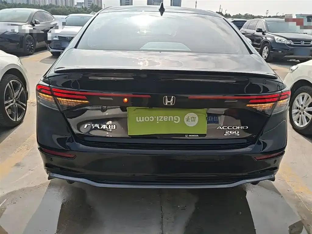 Honda Accord — фото 6