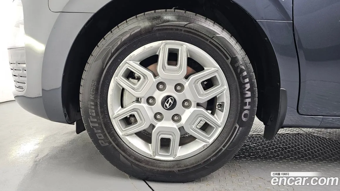 Hyundai Staria — фото 8