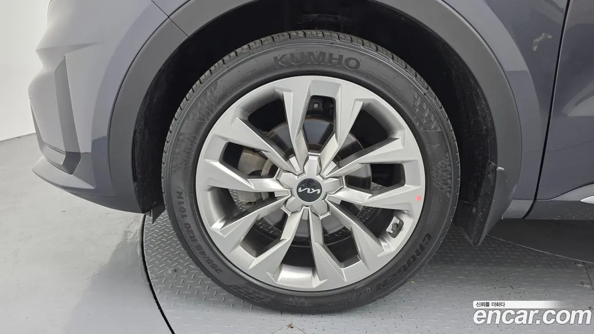 Kia Sorento — фото 5