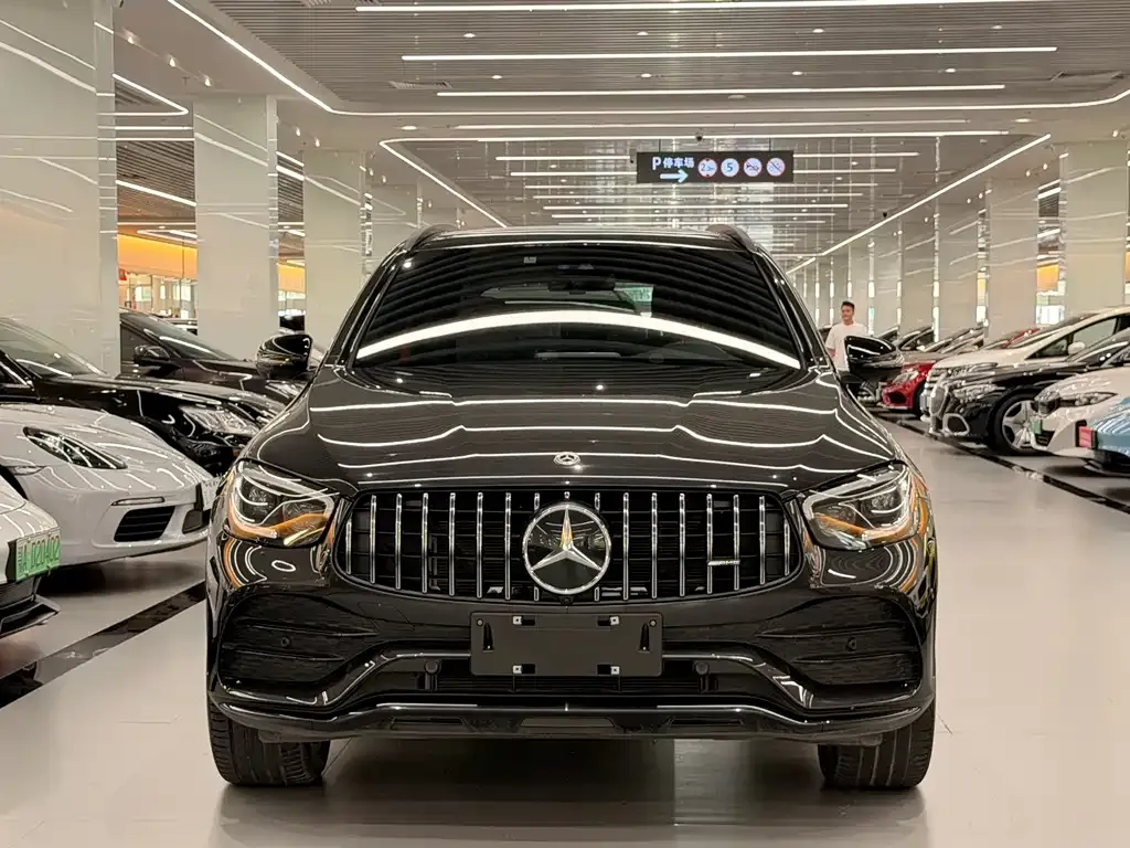 Mercedes-Benz GLC AMG — фото 9