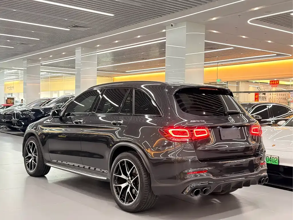 Mercedes-Benz GLC AMG — фото 10