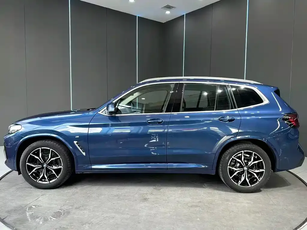 BMW X3 — фото 9
