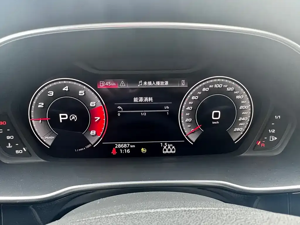 Audi Q3 Sportback — фото 6