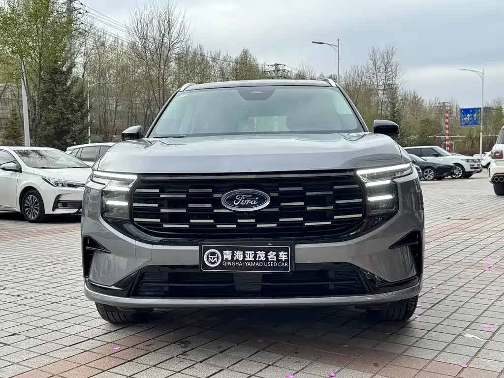 Ford Edge — фото 8
