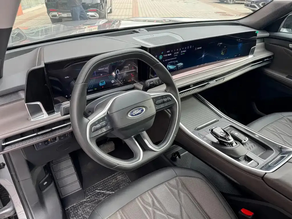 Ford Edge — фото 9