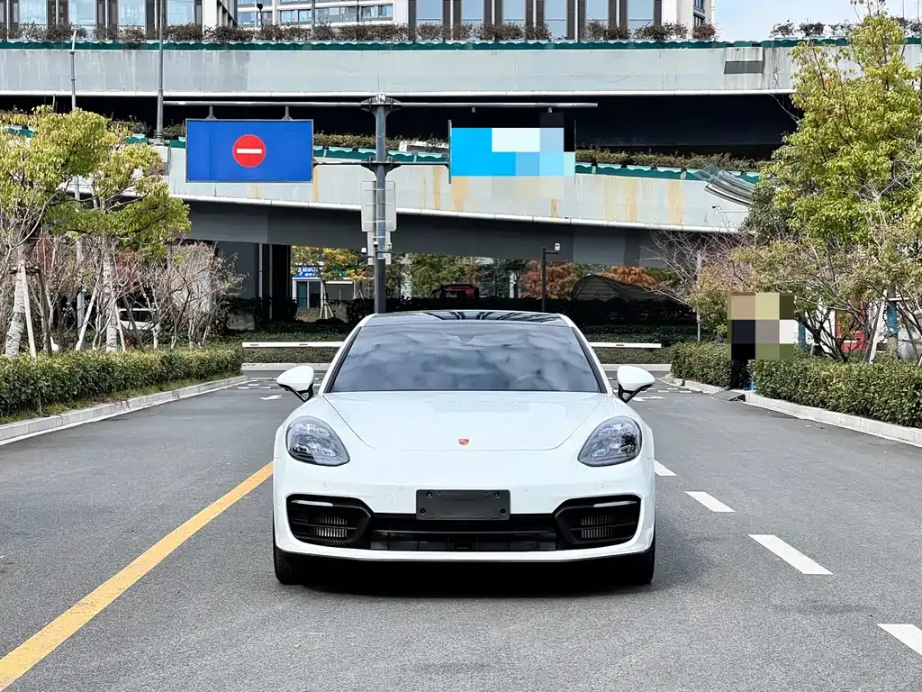Porsche Panamera — фото 5