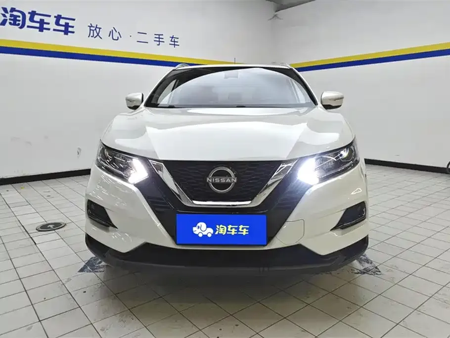 Nissan Qashqai — фото 8