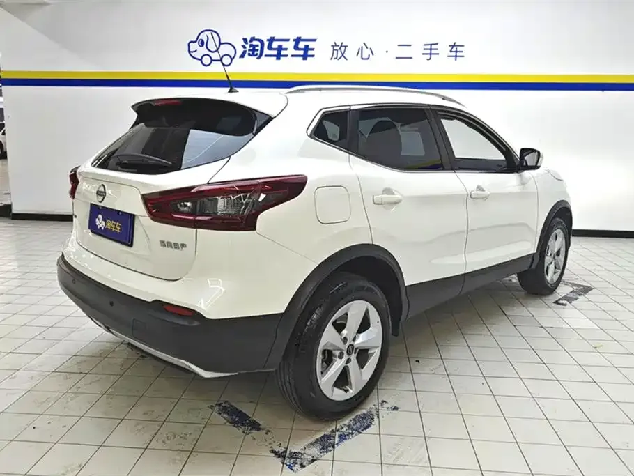 Nissan Qashqai — фото 6