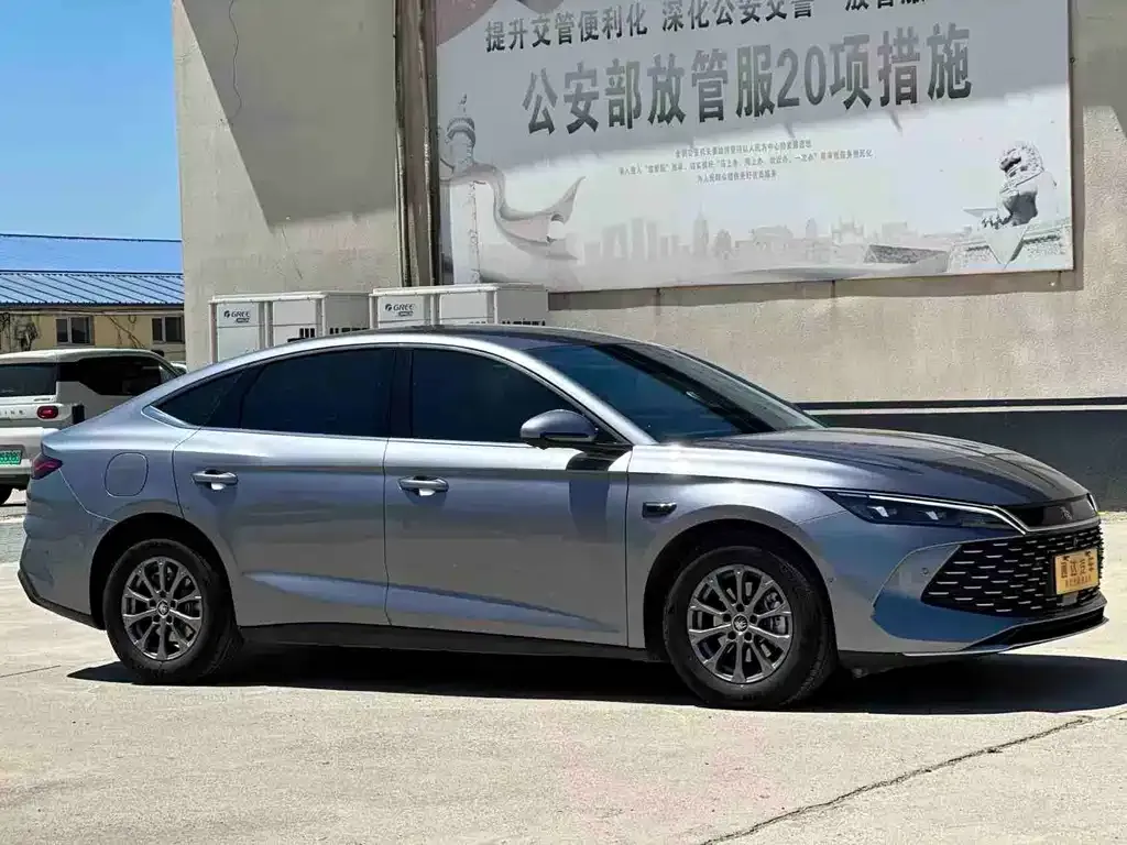 BYD Qin L — фото 6