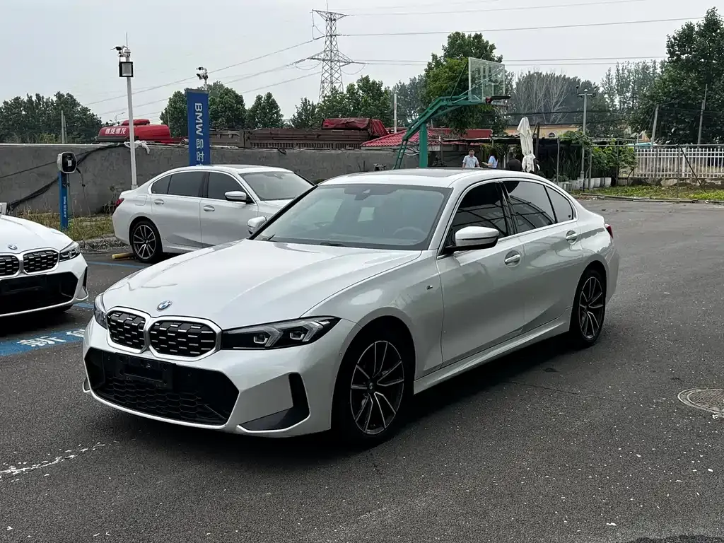 BMW 3 Series — фото 1