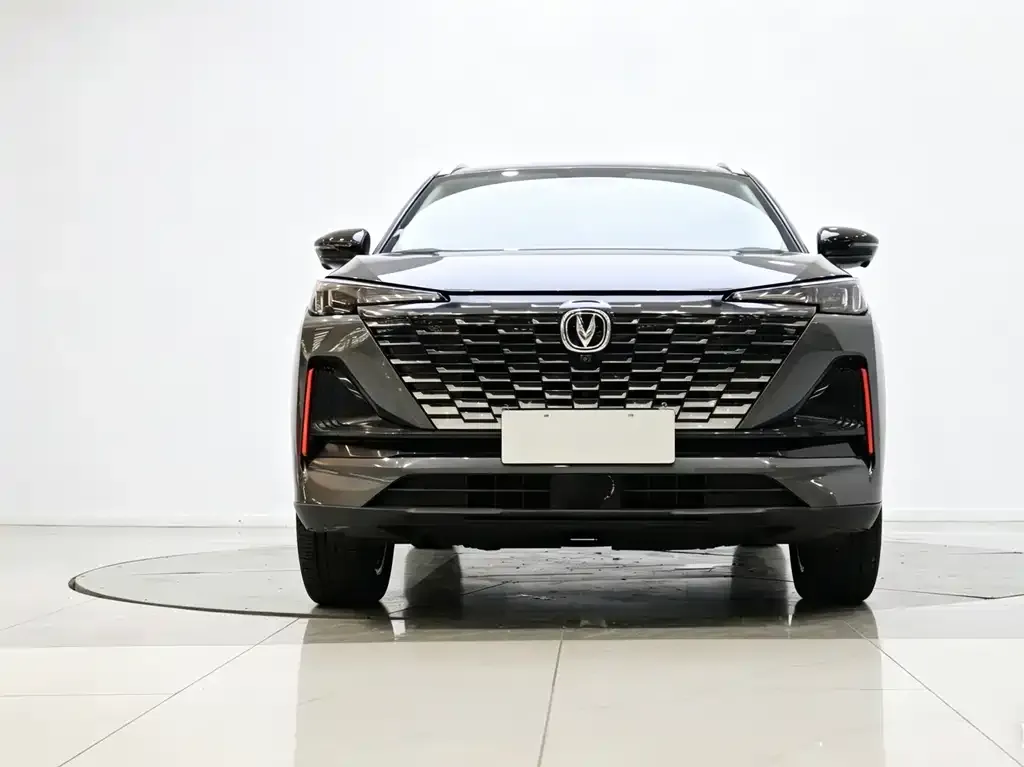 Changan CS55PLUS — фото 1