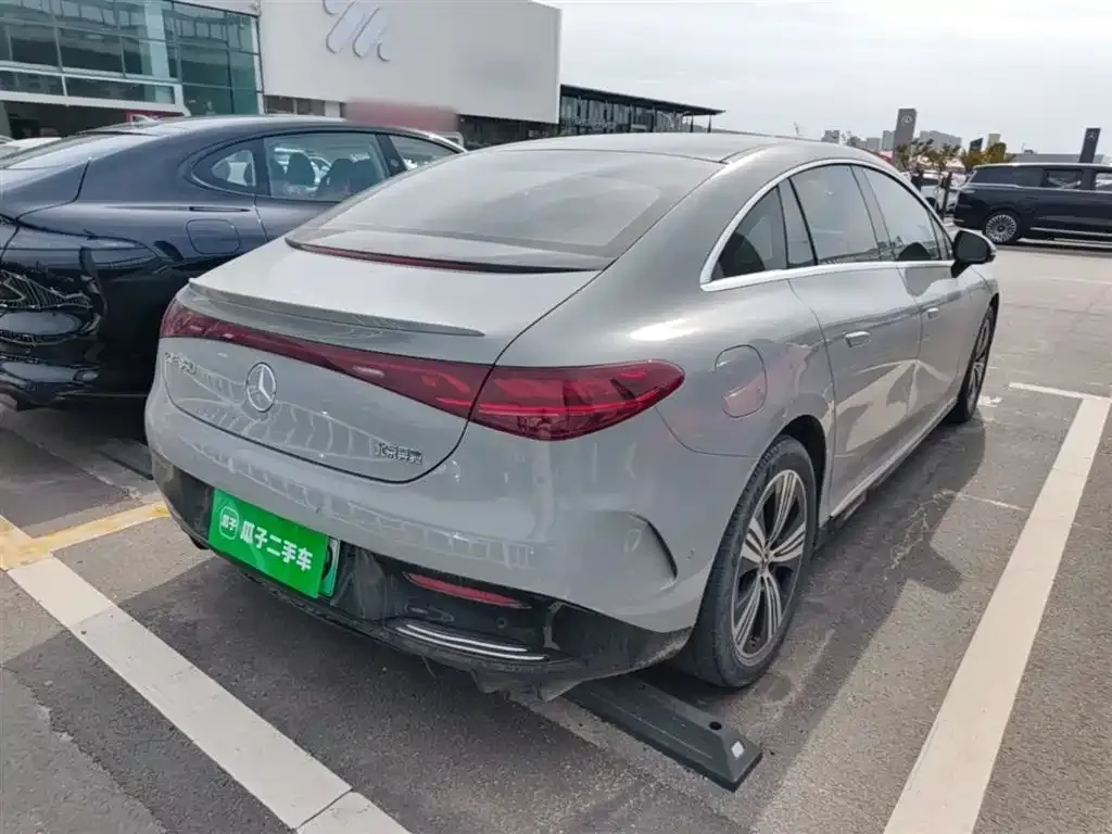 Mercedes-Benz EQE 2023 из CN, фото 5