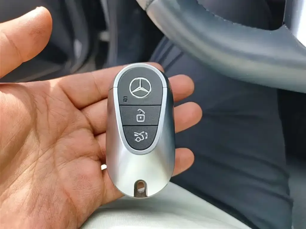 Mercedes-Benz EQE 2023 из CN, фото 2
