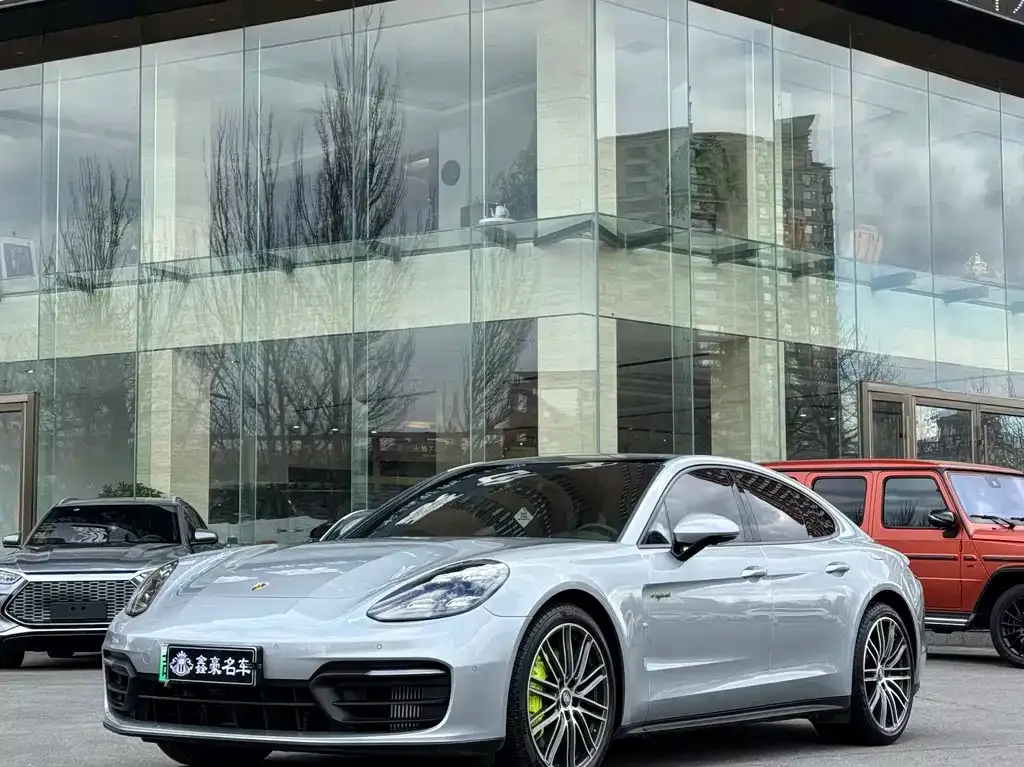 Porsche Panamera Hybrid