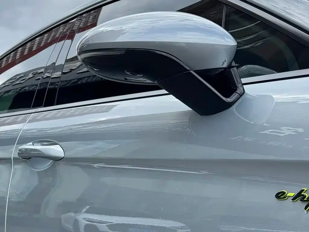 Porsche Panamera Hybrid 2022 из CN, фото 4