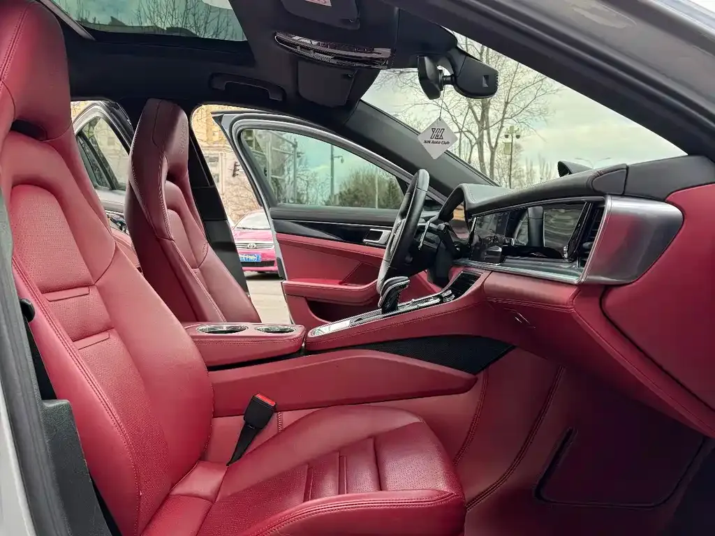 Porsche Panamera Hybrid 2022 из CN, фото 5
