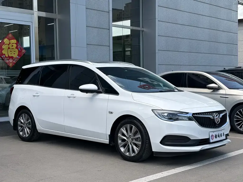 Buick GL6 2023 из CN, фото 9