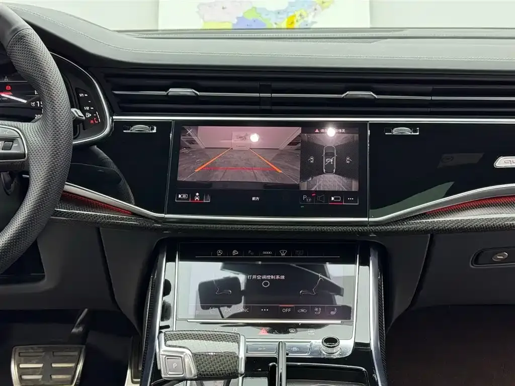 Audi SQ7 2024 из CN, фото 3