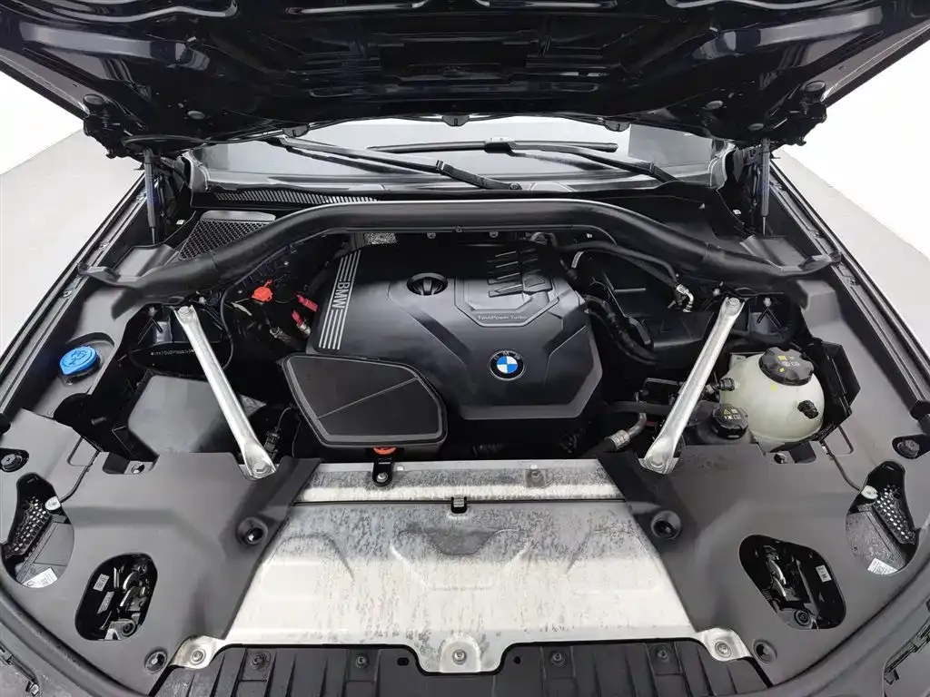 BMW X3 — фото 10