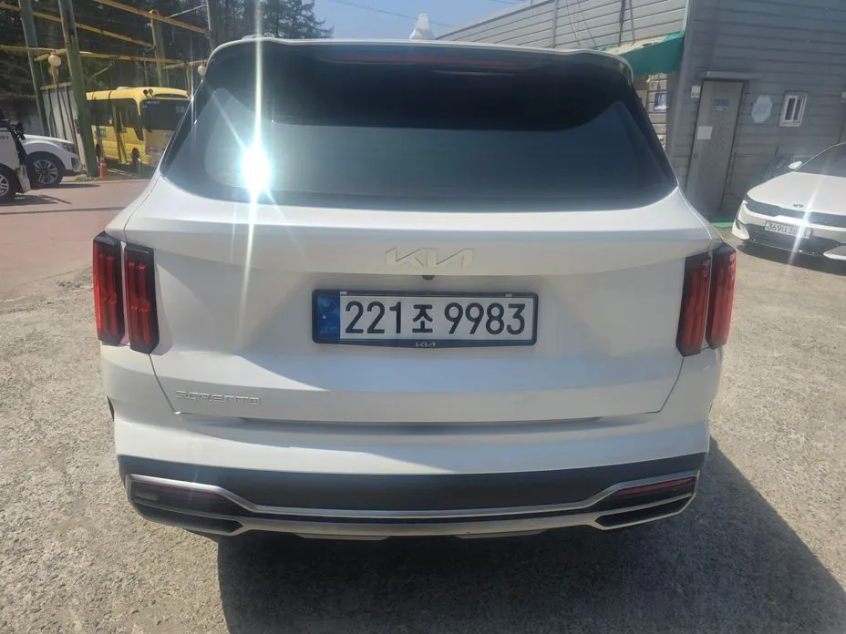 Kia Sorento — фото 10