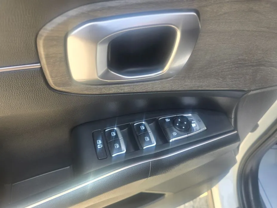 Kia Sorento — фото 4
