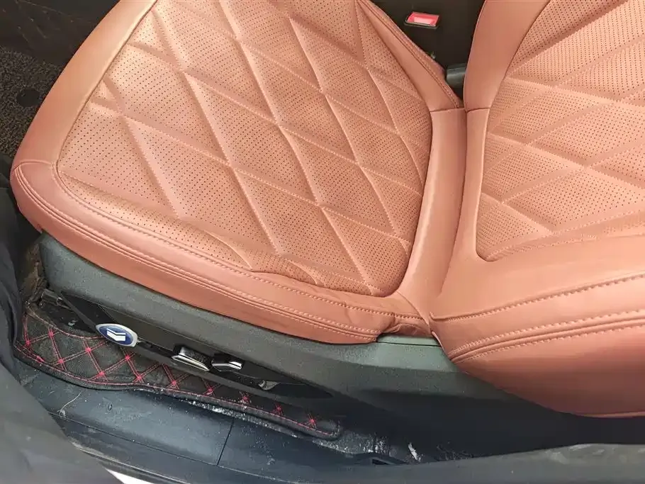 Changan CS75PLUS — фото 10