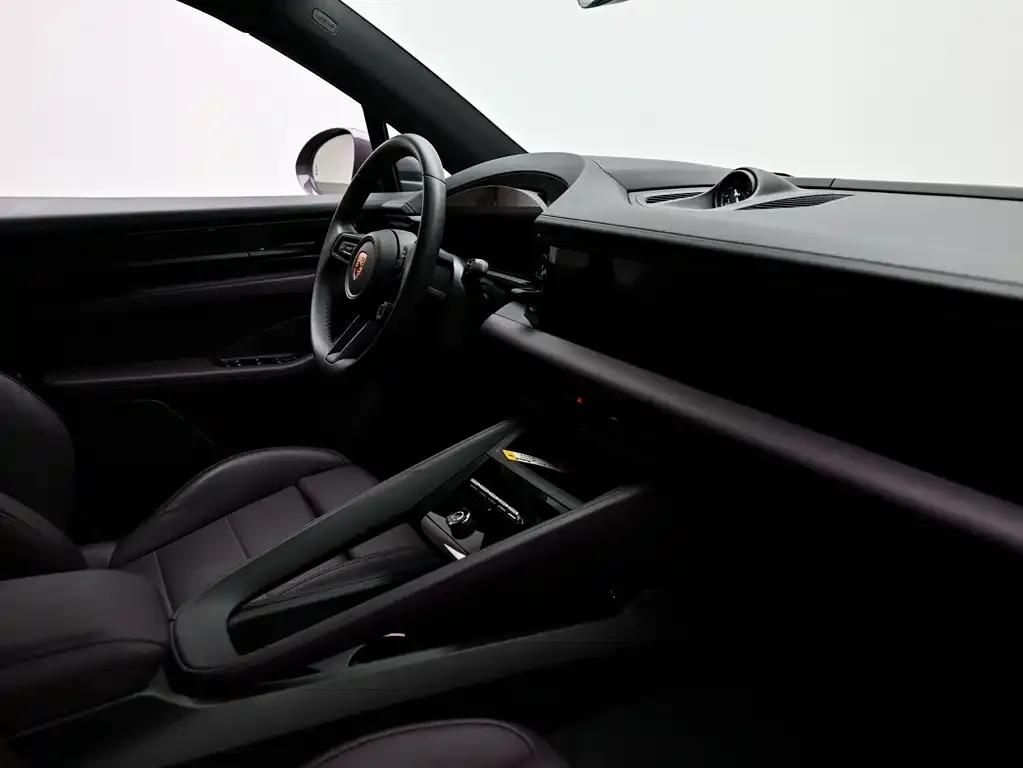 Porsche Macan EV 2025 из CN, фото 7