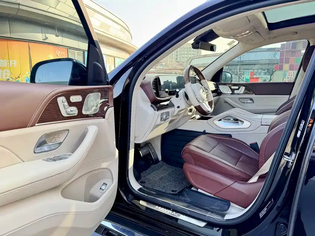Mercedes-Benz GLS — фото 3