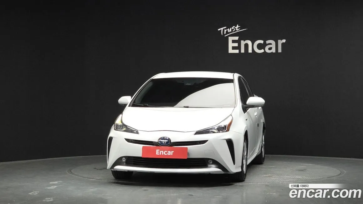 Toyota Prius 2021 из KR, фото 3