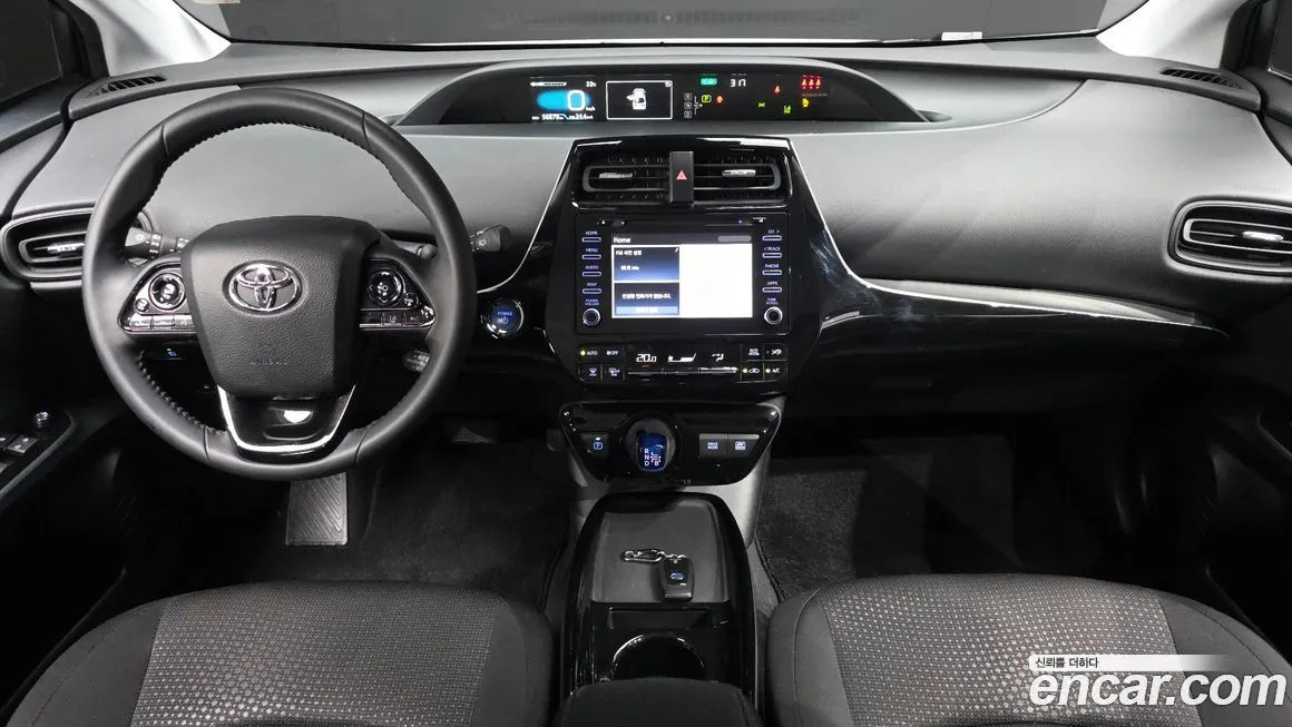 Toyota Prius 2021 из KR, фото 10