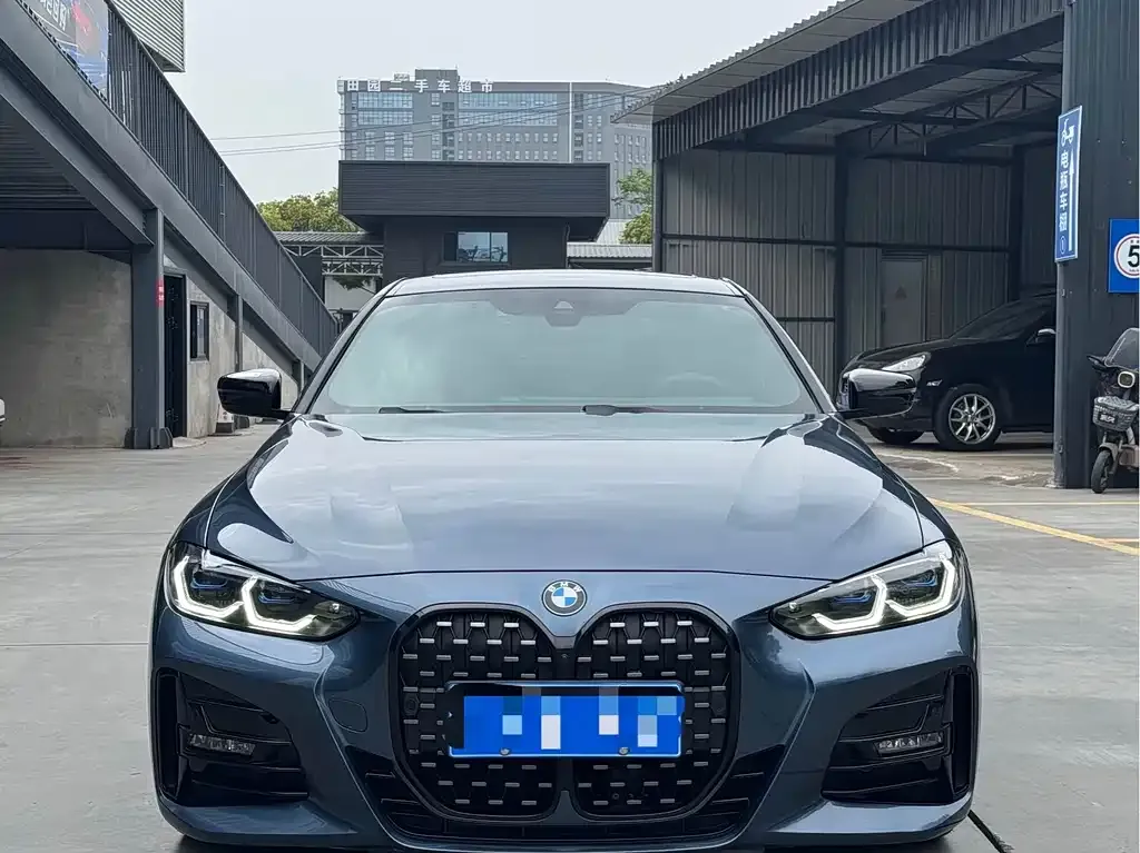 BMW 4 Series — фото 1