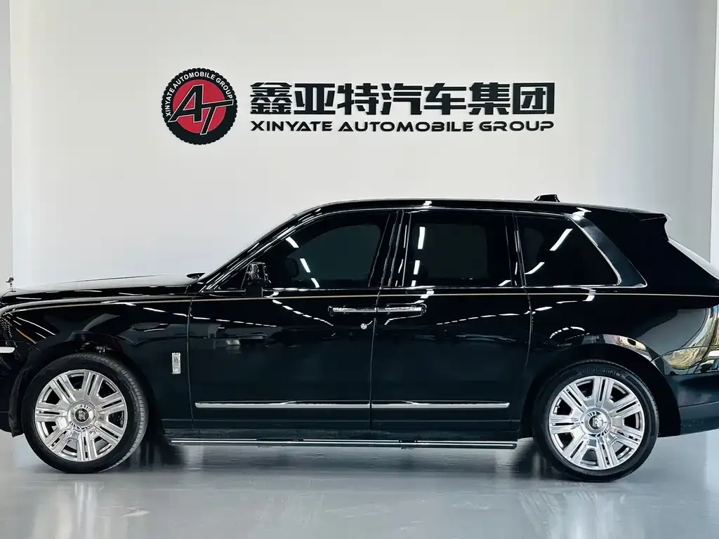 Rolls-Royce Cullinan 2022 из CN, фото 8