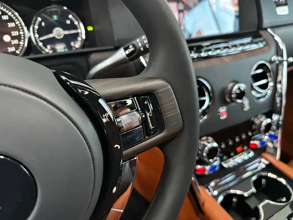 Rolls-Royce Cullinan 2022 из CN, фото 2