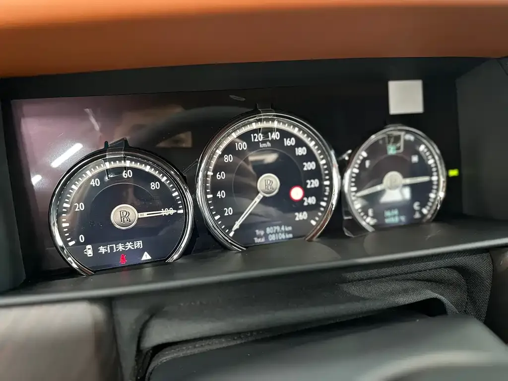Rolls-Royce Cullinan 2022 из CN, фото 5