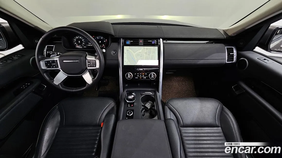 Land Rover Discovery 2023 из KR, фото 10
