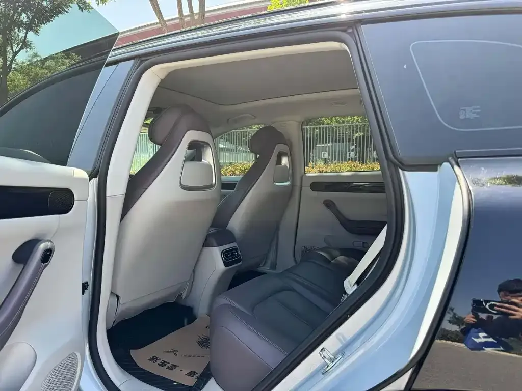 Leapmotor C11 — фото 5