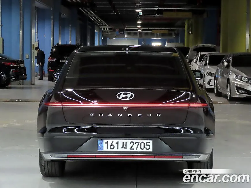Hyundai Grandeur — фото 10