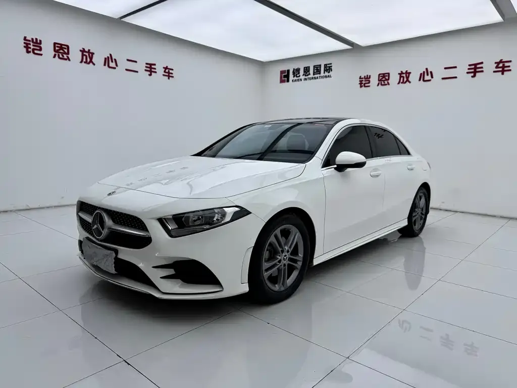 Mercedes-Benz A-Class — фото 1