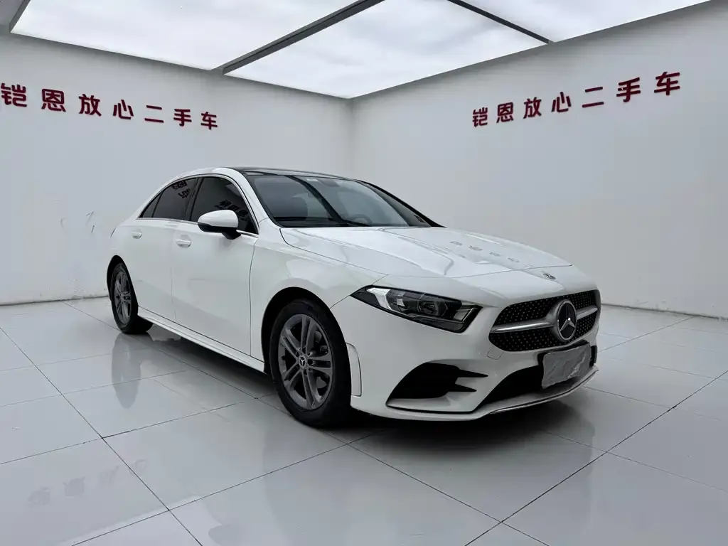 Mercedes-Benz A-Class — фото 7