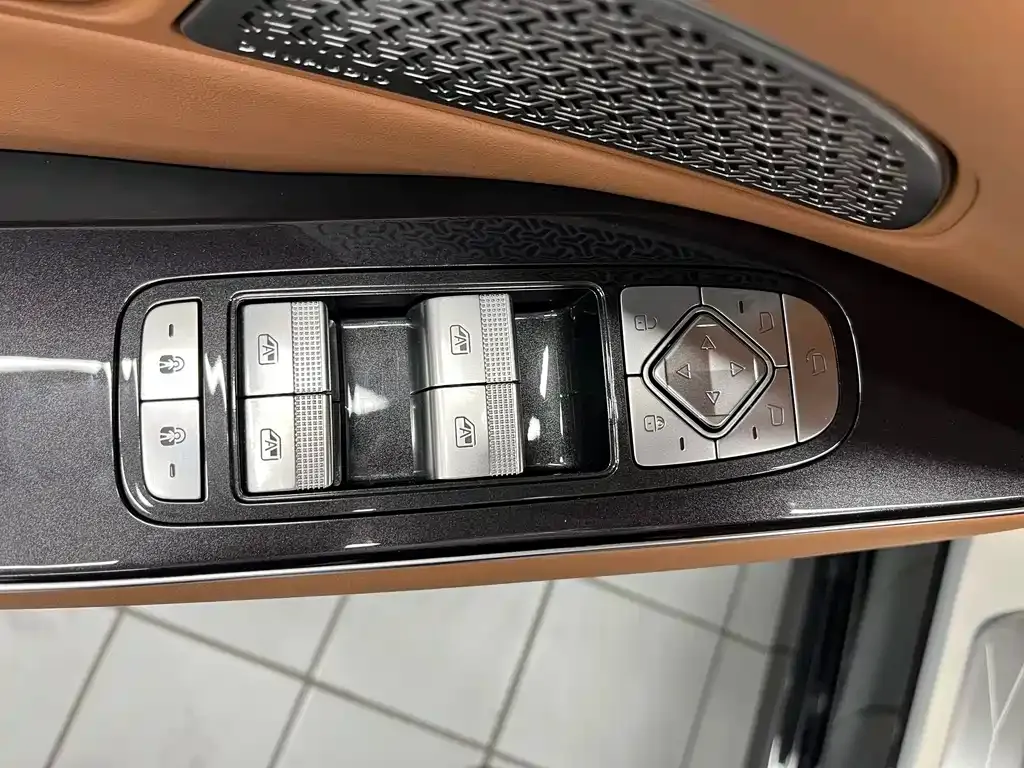 BYD Han L 2025 из CN, фото 6