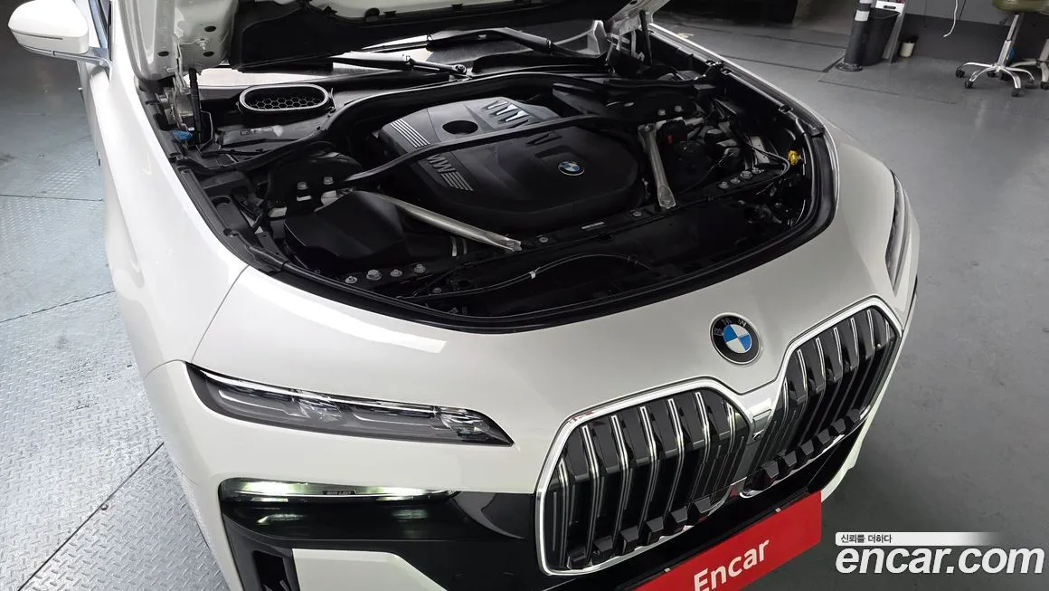 BMW 7-Series 2024 из KR, фото 8