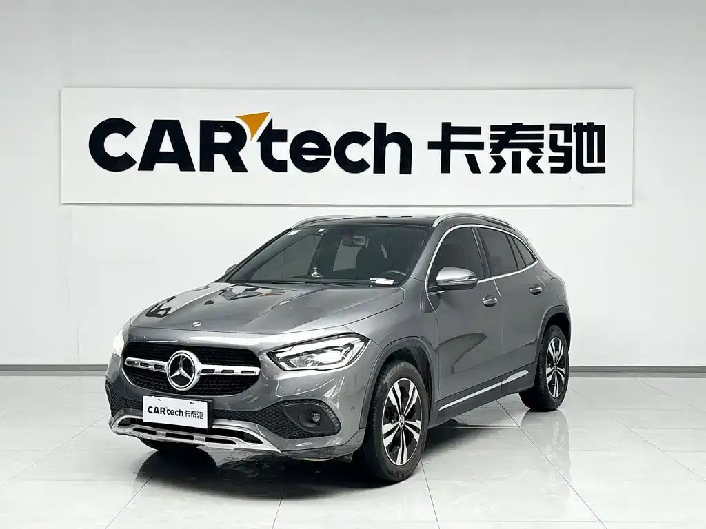 Mercedes-Benz GLA — фото 1