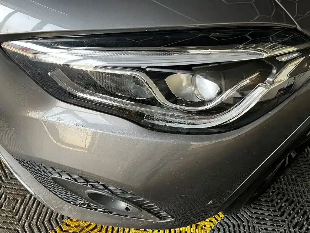 Mercedes-Benz GLA — фото 9