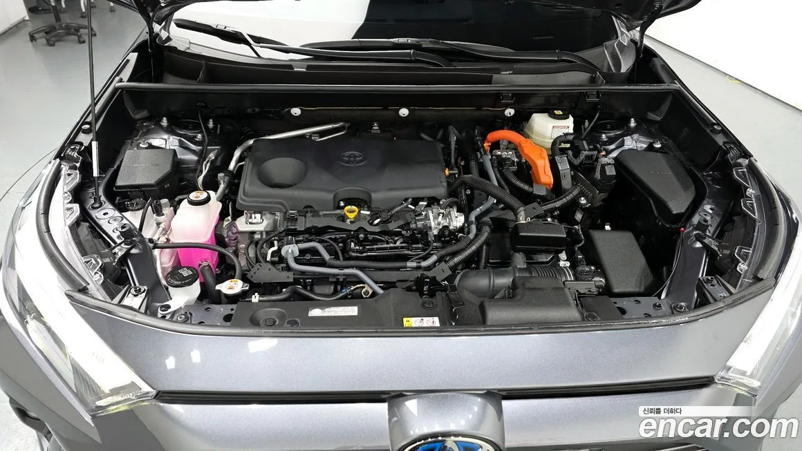Toyota RAV4 2024 из KR, фото 9