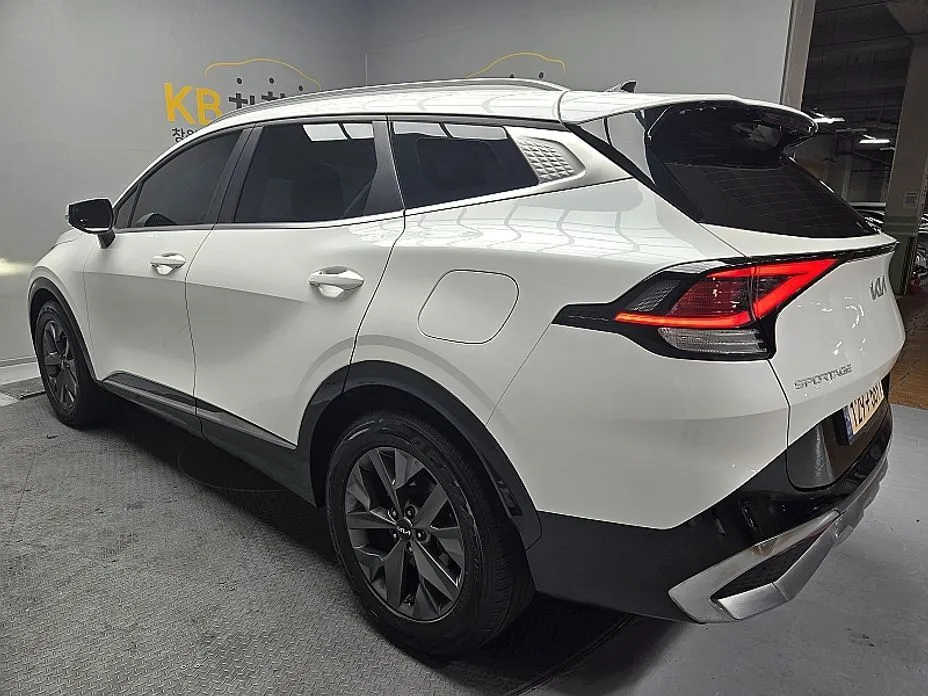 Kia Sportage — фото 10