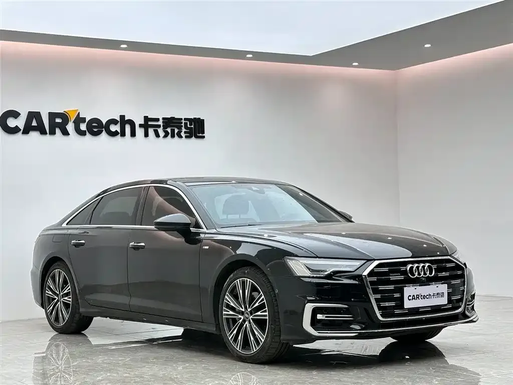Audi A6L — фото 9
